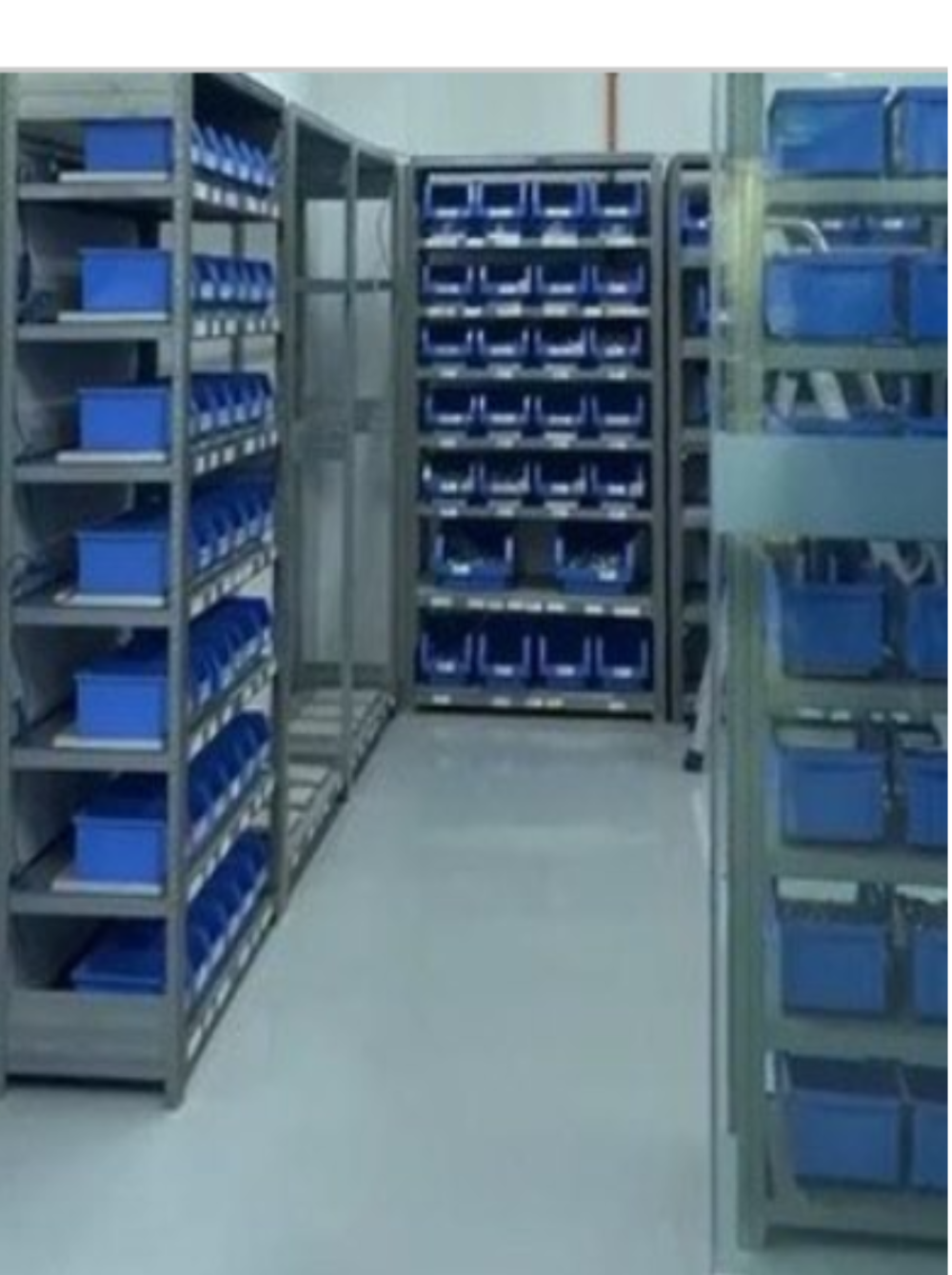 Smart future warehousing & stores.